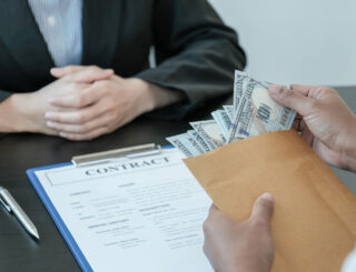 پراپ تریدینگ چیست؟ معرفی، مزایا و معایب Prop Trading